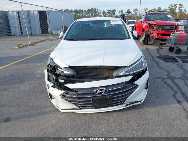5NPD84LF4KH480826 Hyundai ELANTRA SEL