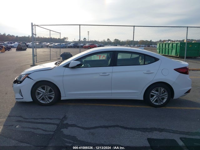 5NPD84LF4KH480826 Hyundai ELANTRA SEL