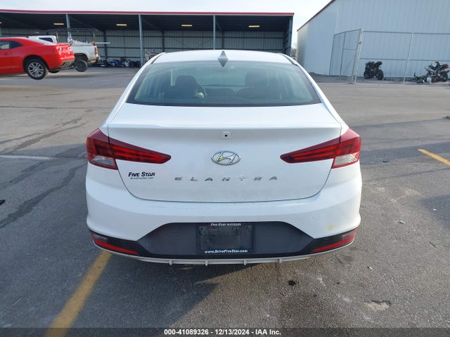 5NPD84LF4KH480826 Hyundai ELANTRA SEL