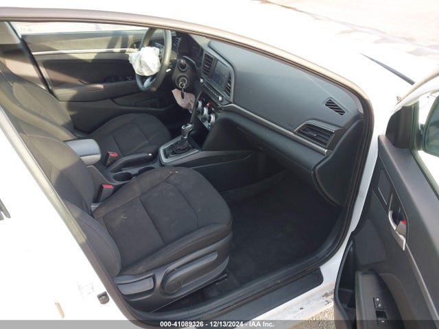 5NPD84LF4KH480826 Hyundai ELANTRA SEL