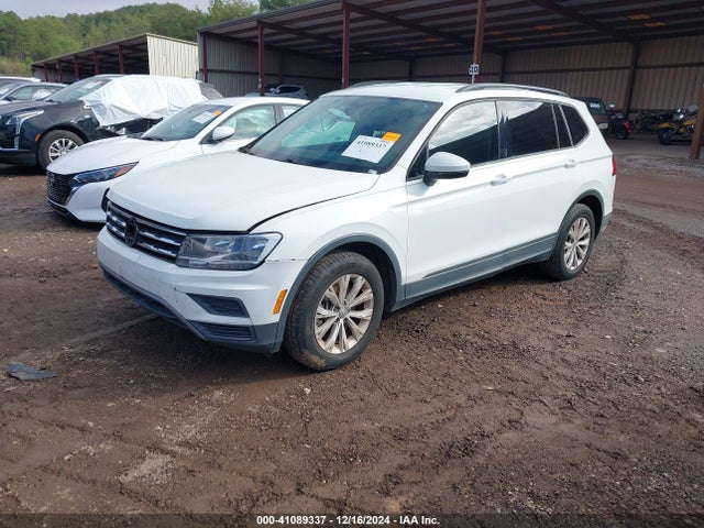 3VV1B7AX6JM052588 Volkswagen Tiguan 2.0t S