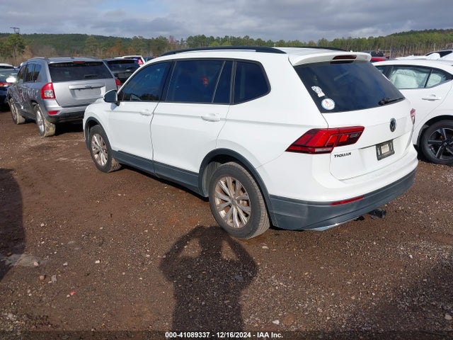 3VV1B7AX6JM052588 Volkswagen Tiguan 2.0t S