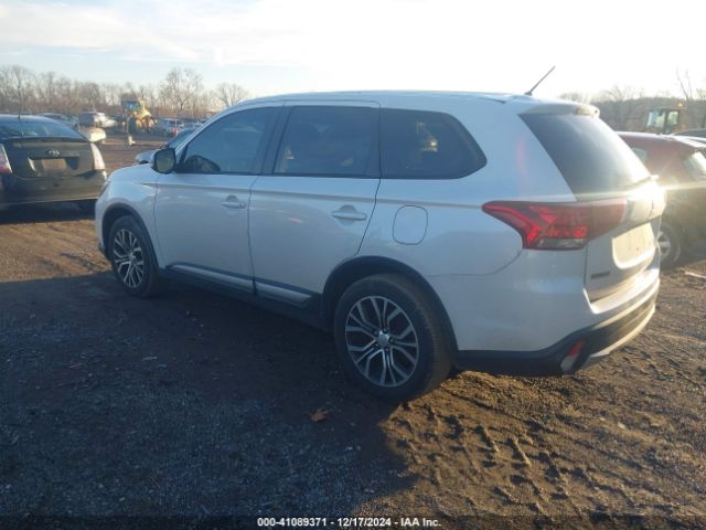 2016 MITSUBISHI OUTLANDER JA4AD3A36GZ020286 Photo 2
