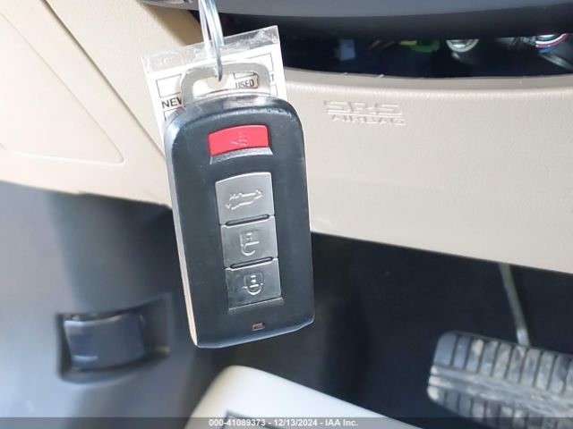 2017 MITSUBISHI OUTLANDER JA4AZ3A30HZ014390 Photo 10