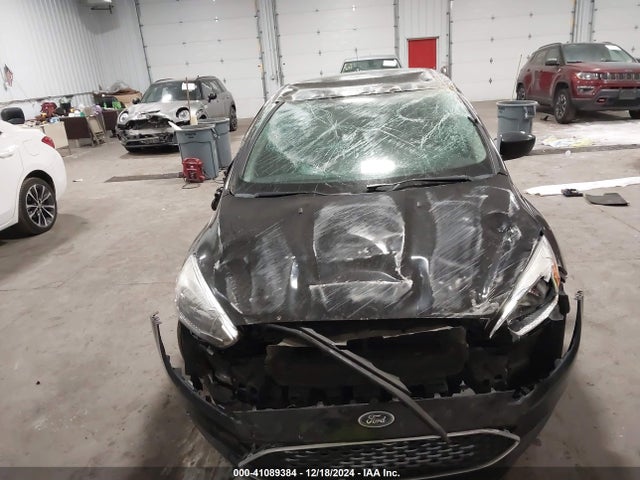 1FADP3K22JL206035 Ford FOCUS SE