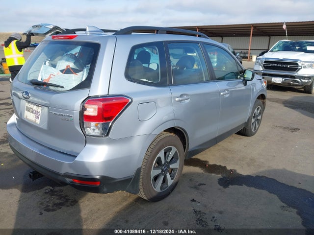 Subaru Forester 2.5i 2017 JF2SJABC0HH487489 Image 4