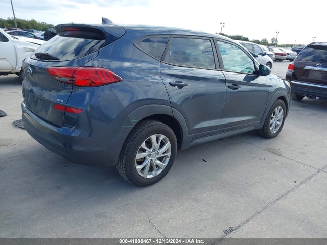 Hyundai TUCSON SE 2019 KM8J2CA43KU956808 Image 4