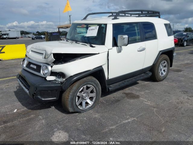 2014 TOYOTA FJ CRUISER JTEBU4BF5EK206623 Photo 1
