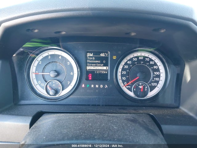 1C6RR7LT4KS709900 RAM 1500 Classic Warlock  4x4 5'7 Box