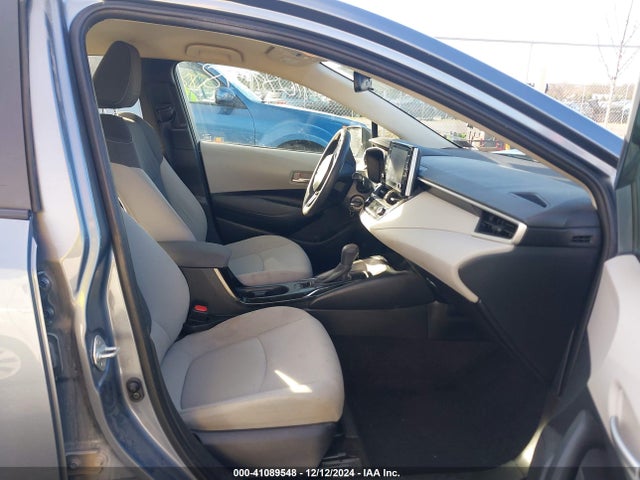 JTDEPRAE8LJ059862 Toyota COROLLA LE