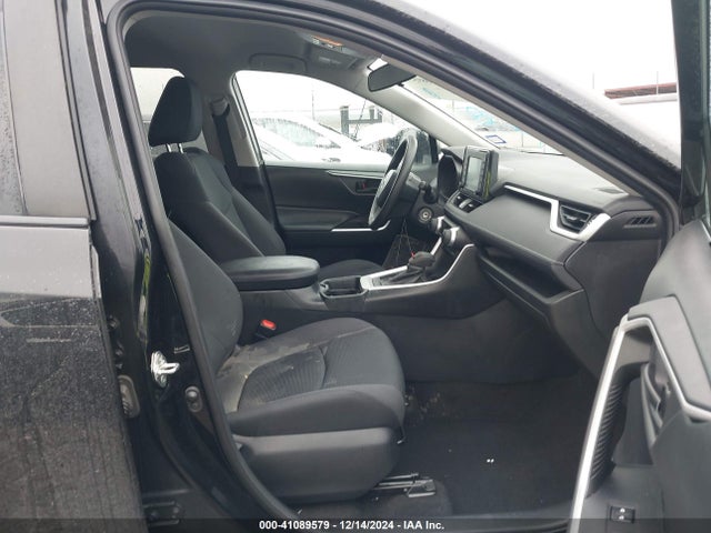 Toyota RAV4 LE 2020 2T3H1RFV0LC037865 Image 5