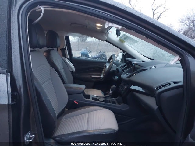 Ford ESCAPE SE 2017 1FMCU9GD7HUD01427 Image 5