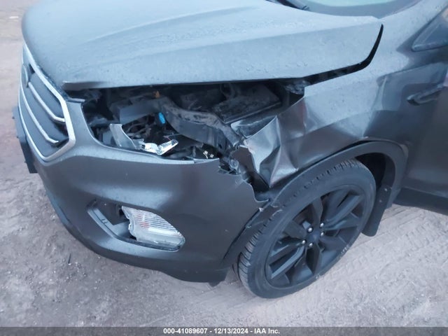 Ford ESCAPE SE 2017 1FMCU9GD7HUD01427 Image 6