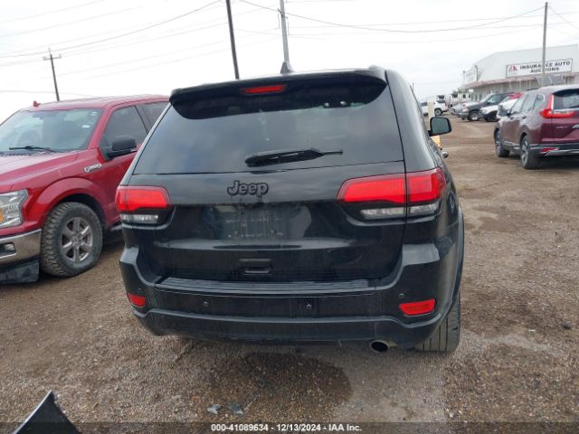 1C4RJEAGXJC392451 Jeep Grand Cherokee Altitude 4x2