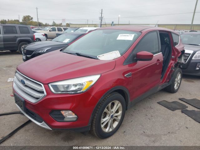 1FMCU0GD1KUB58252 Ford ESCAPE SE