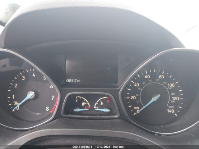 1FMCU0GD1KUB58252 Ford ESCAPE SE