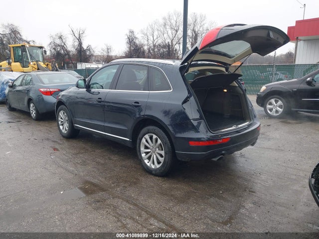 WA1LFAFP4EA092523 Audi Q5 2.0t Premium
