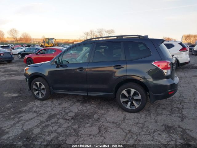 JF2SJAEC2HH524215 Subaru Forester 2.5i Premium