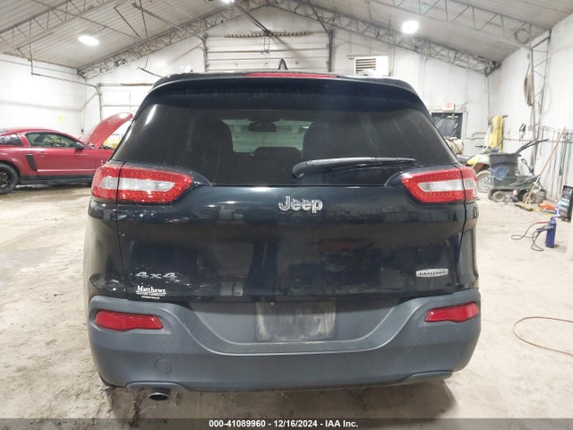 Jeep Cherokee Latitude 2014 1C4PJMCB0EW229198 Image 16