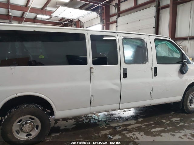 Chevrolet Express 3500 Lt 2018 1GAZGPFG3J1284681 Image 13
