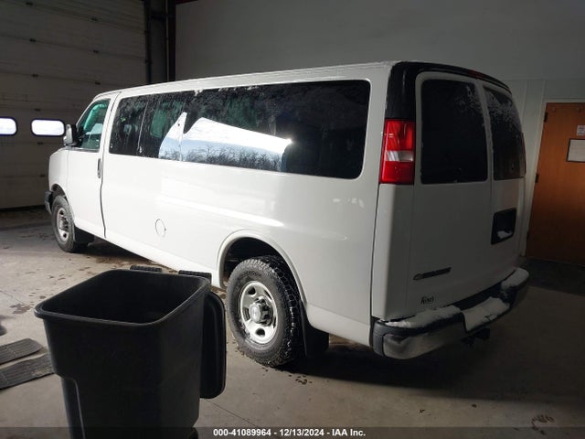 Chevrolet Express 3500 Lt 2018 1GAZGPFG3J1284681 Image 3