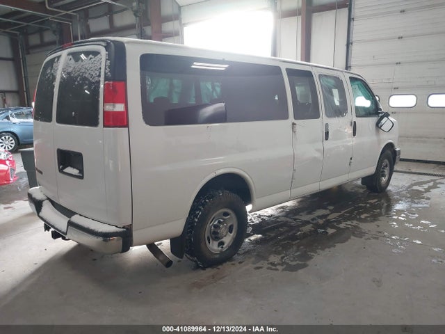 Chevrolet Express 3500 Lt 2018 1GAZGPFG3J1284681 Image 4