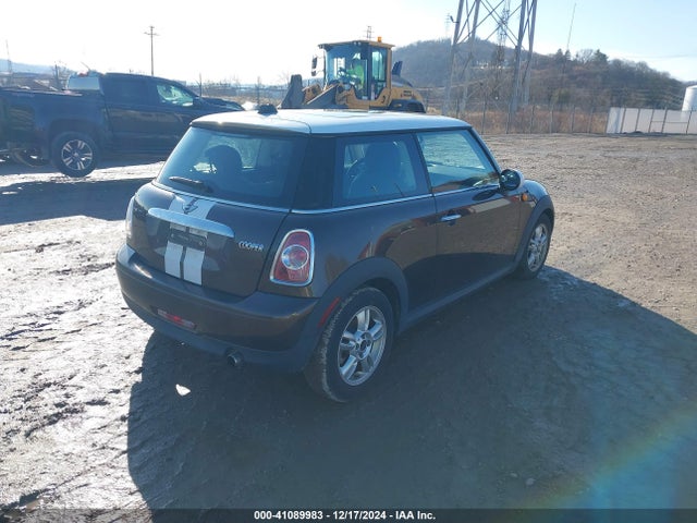 2012 MINI COOPER WMWSU3C54CT263887 Photo 3