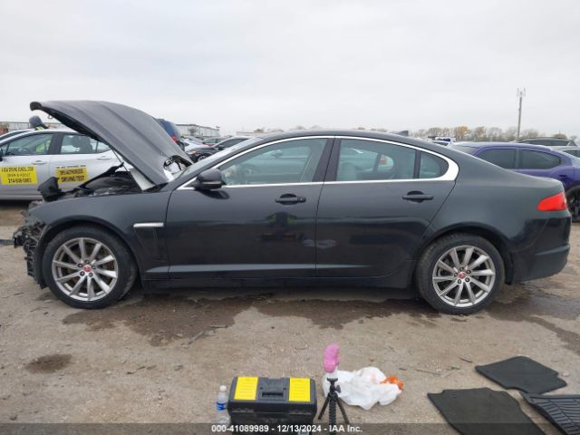 SAJWA0ES4EPU29711 Jaguar Xf I4 T