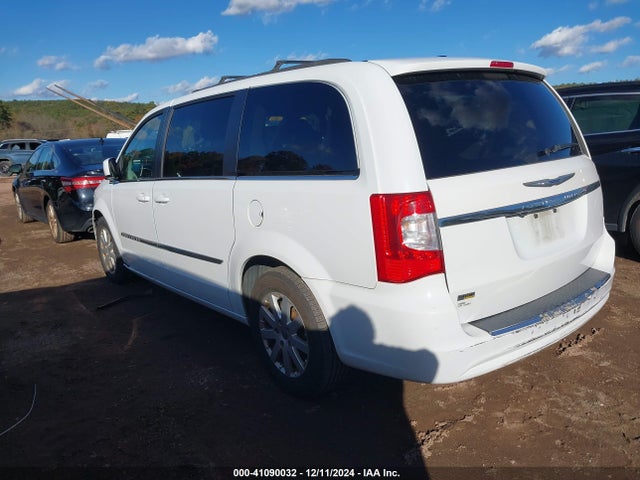 2C4RC1BG7FR752050 Chrysler Town & Country Touring