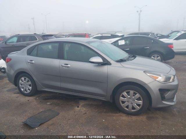 3KPA24AD1NE431064 KIA RIO S