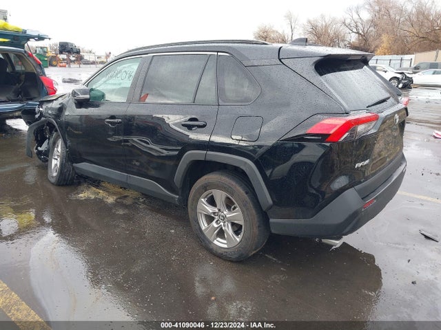 Toyota Rav4 Xle 2023 2T3W1RFV0PW257390 Image 3