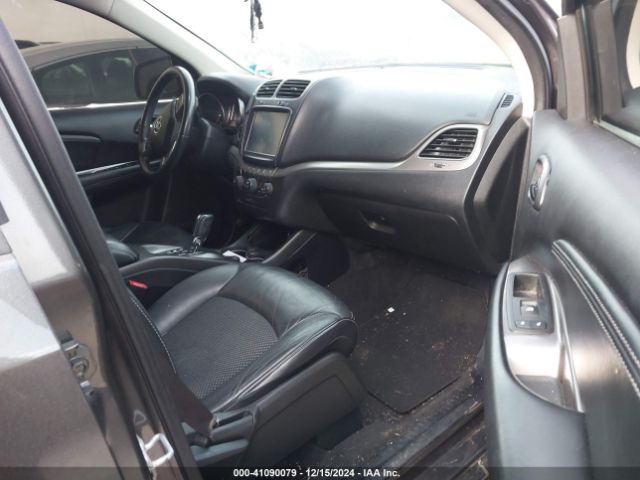 3C4PDDGGXJT491789 Dodge Journey Crossroad Awd