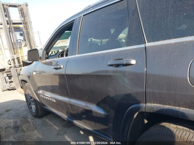 1C4RJEAG5LC439761 Jeep Grand Cherokee Laredo E 4x2