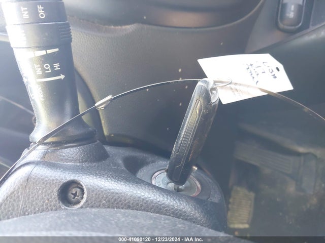 KIA Soul 2017 KNDJN2A2XH7503166 Image 11