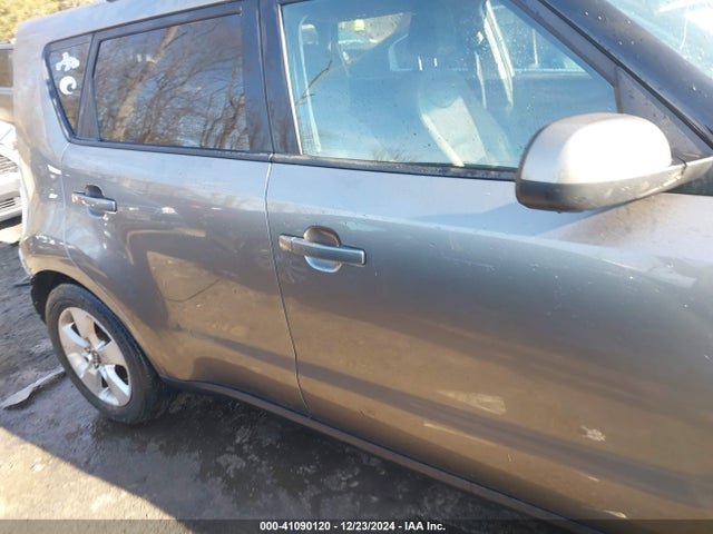 KIA Soul 2017 KNDJN2A2XH7503166 Image 14