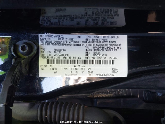 Ford FOCUS SE 2016 1FADP3K23GL231180 Image 9