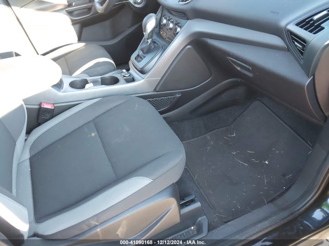 Ford ESCAPE S 2015 1FMCU0F77FUB68463 Image 5