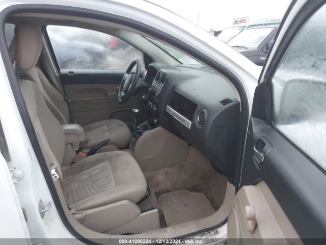 1C4NJCBA6ED786185 Jeep Compass Sport