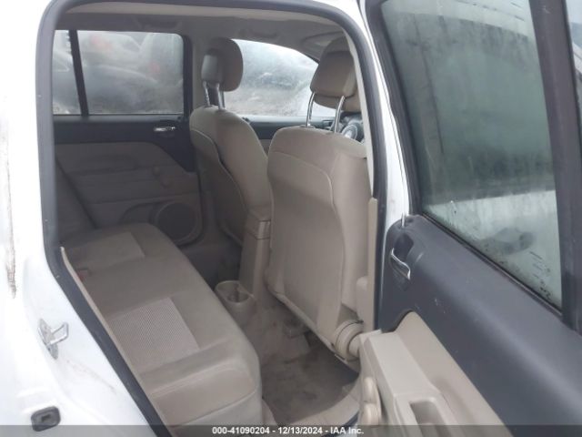 1C4NJCBA6ED786185 Jeep Compass Sport