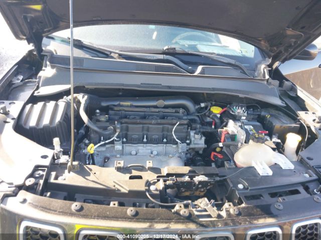 3C4NJCBB7MT570962 Jeep Compass Latitude Fwd