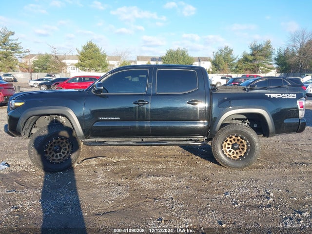 3TMCZ5AN1NM479690 Toyota Tacoma Trd Off Road