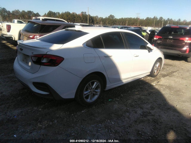 1G1BE5SM3H7193540 Chevrolet Cruze Lt Auto