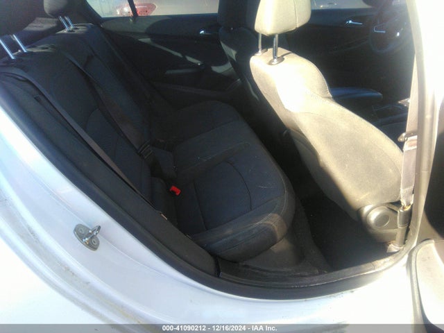 1G1BE5SM3H7193540 Chevrolet Cruze Lt Auto
