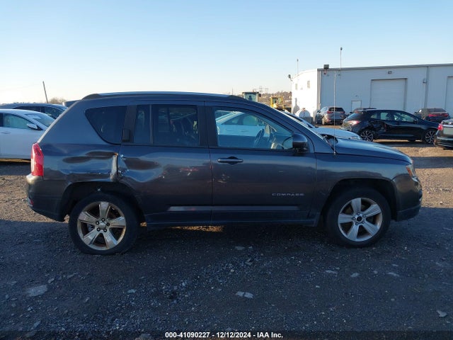 1C4NJDEB7ED810231 Jeep Compass Latitude