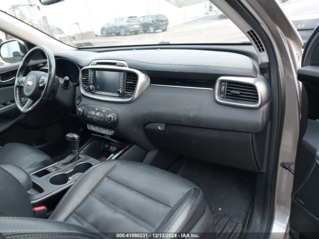 2018 KIA SORENTO 5XYPKDA59JG366609 Photo 4