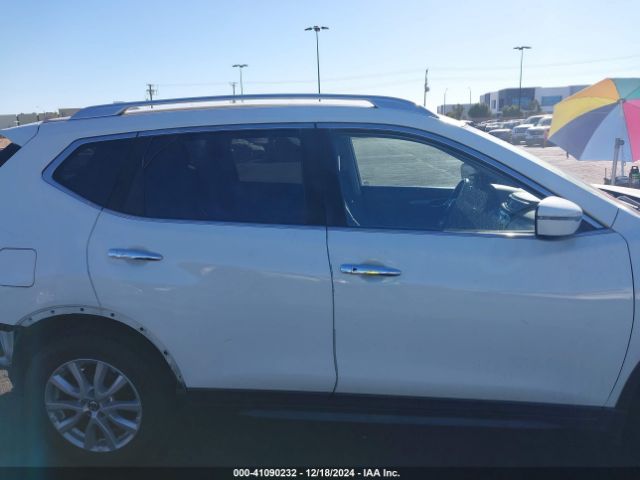 JN8AT2MT6HW145603 Nissan ROGUE SV