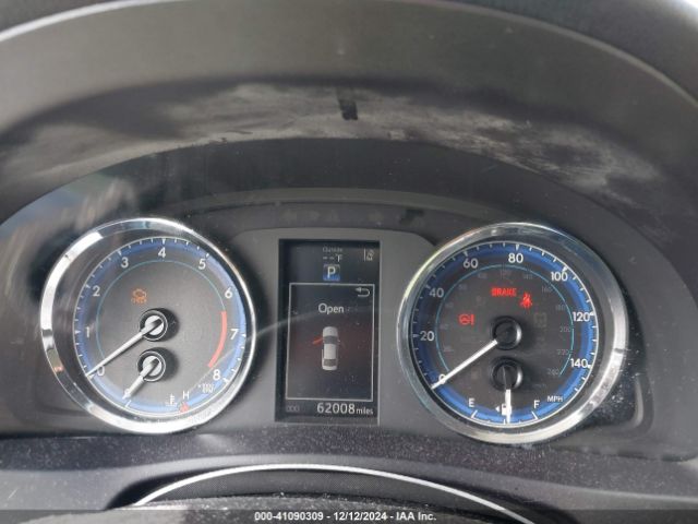 5YFBURHE7JP798327 Toyota COROLLA SE
