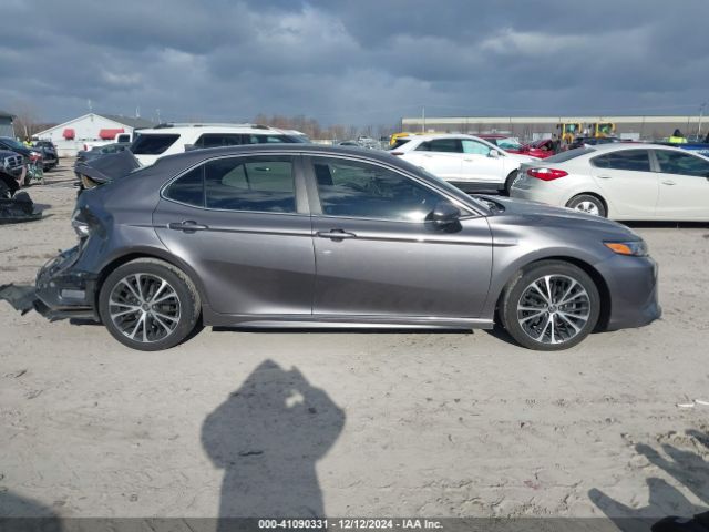 4T1B21HK2JU003440 Toyota Camry Hybrid Se