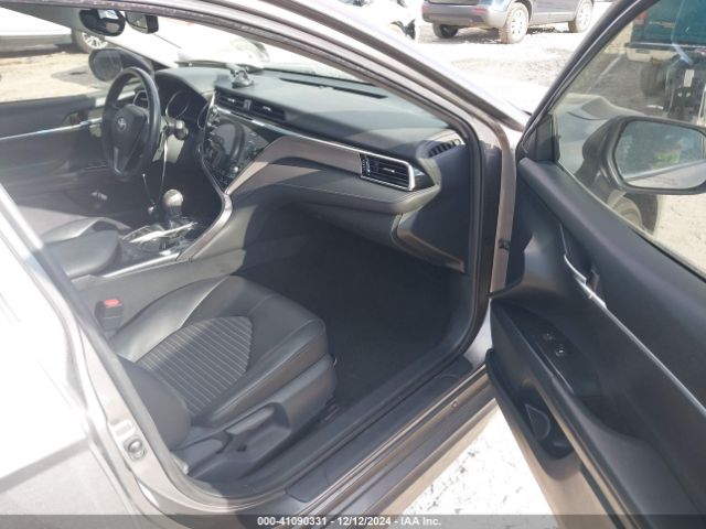 4T1B21HK2JU003440 Toyota Camry Hybrid Se