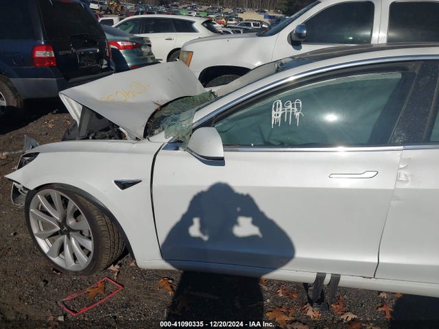2018 TESLA MODEL 3 5YJ3E1EB1JF092169 Photo 5
